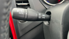 Renault Captur 1.2 TCE Signature Nav 5dr Auto Petrol Hatchback